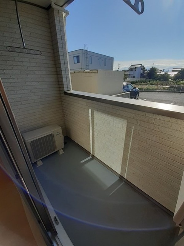 バルコニー　図面と現状に相違がある場合には現状を優先