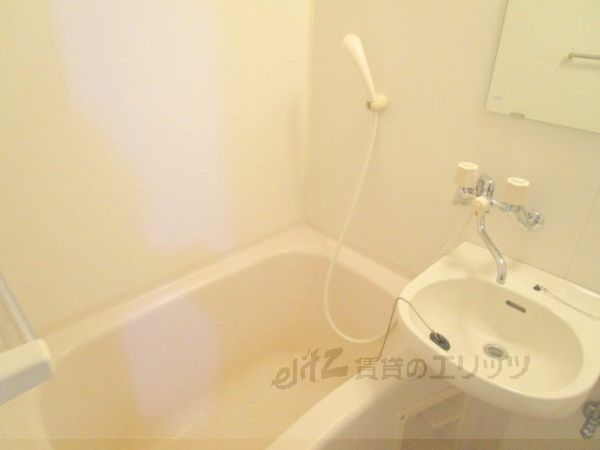 洗面設備　ユニットバス