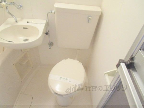 トイレ　ユニットバス