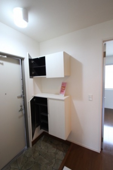 玄関　※写真は全て別号室