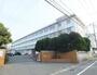 中学校　志徳中学校（中学校）まで590m