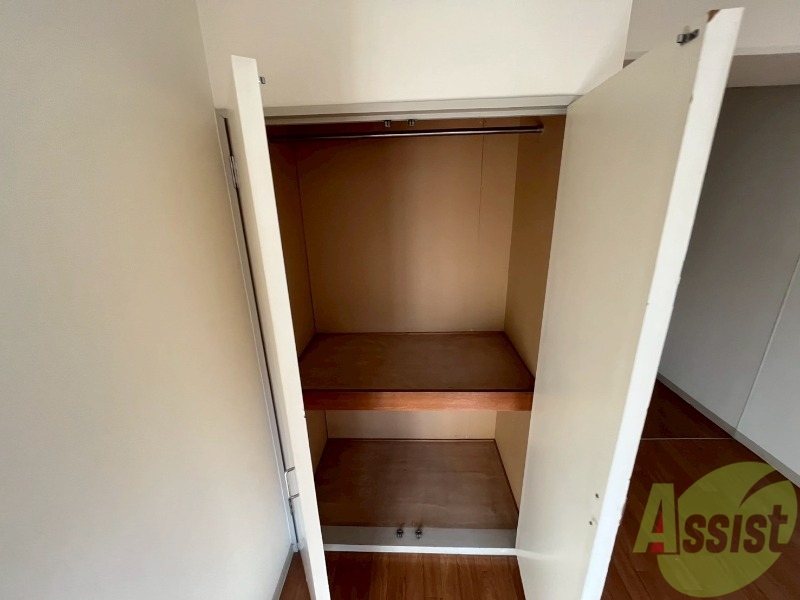 収納　クローゼットがありました。お洋服や荷物はここへ