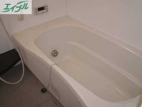 バス・シャワールーム　広いお風呂♪