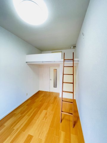 居室・リビング　使いやすい居間です