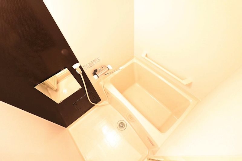 バス・シャワールーム　※別のお部屋の写真です