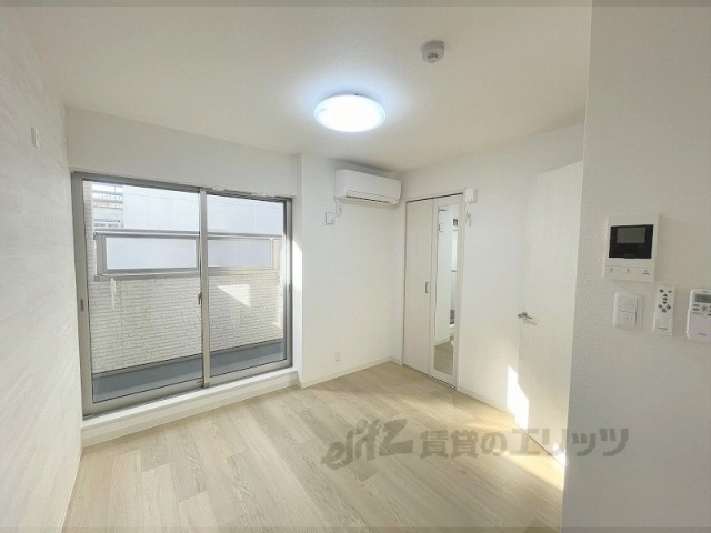 居室・リビング　洋室