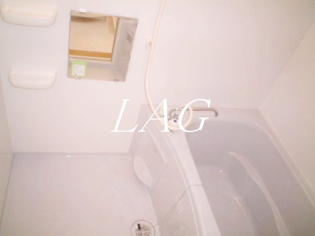 バス・シャワールーム　お風呂です。