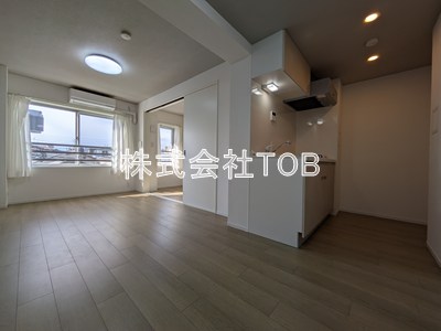 居室・リビング　10帖