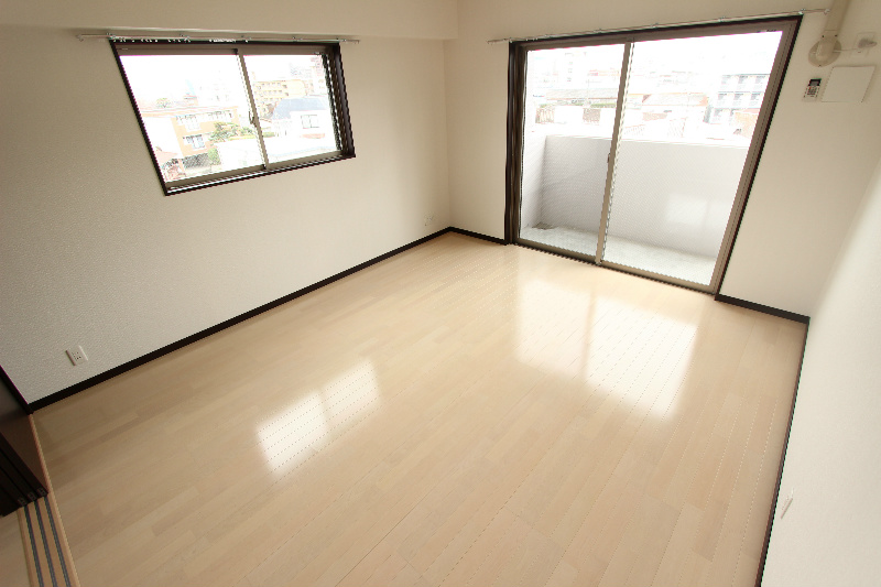 その他部屋・スペース　※写真は別号室のものですので現状優先とさせていただきます