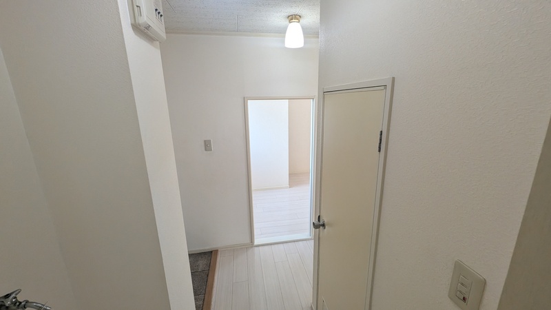 その他部屋・スペース　明るい色調の室内です