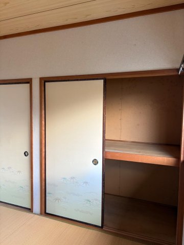 収納　2階収納、たっぷりはいります。