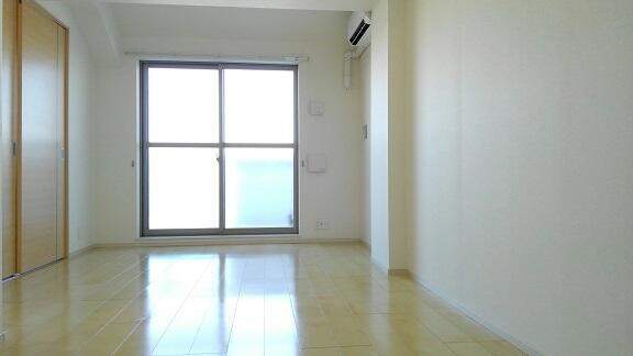 居室・リビング　エアコン付き