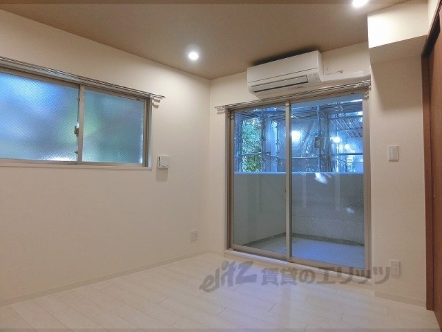 居室・リビング　洋室