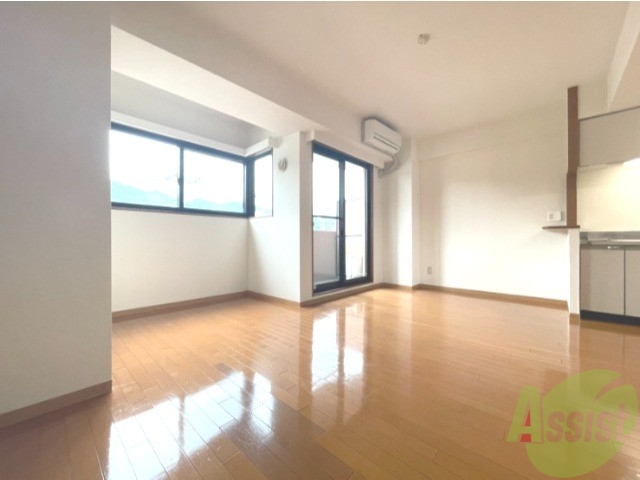 居室・リビング　１４帖のリビングです。広々としていますね。