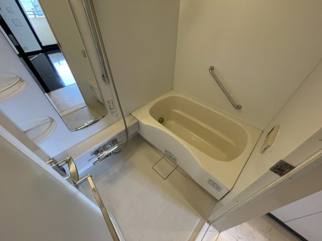 バス・シャワールーム　別室参考画像です。