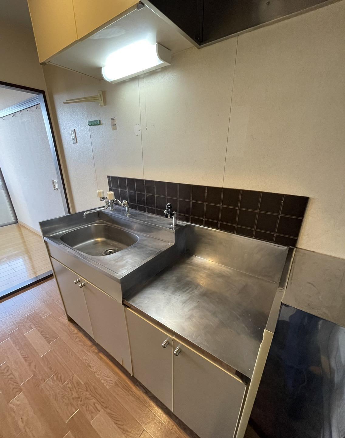 トイレ　キッチン(他居室の参考写真)