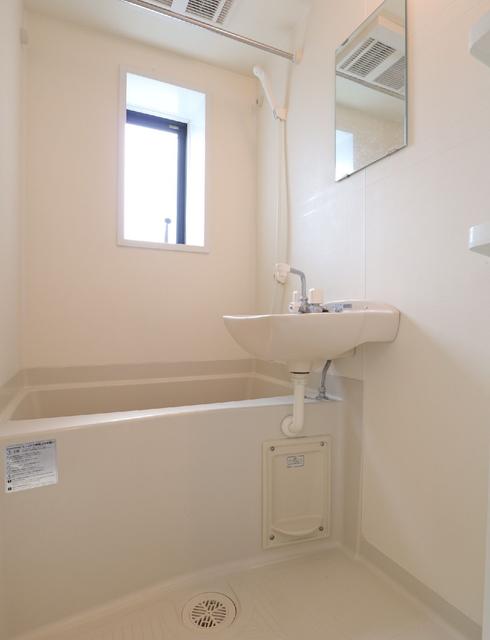 バス・シャワールーム　バス※同物件・同仕様画像