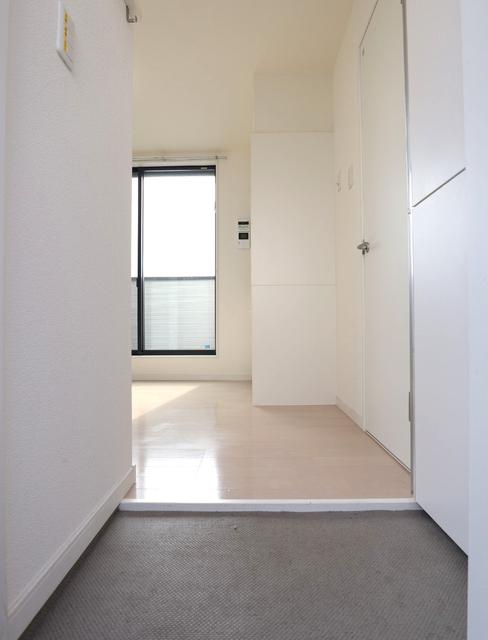 玄関　玄関※同物件・同仕様画像