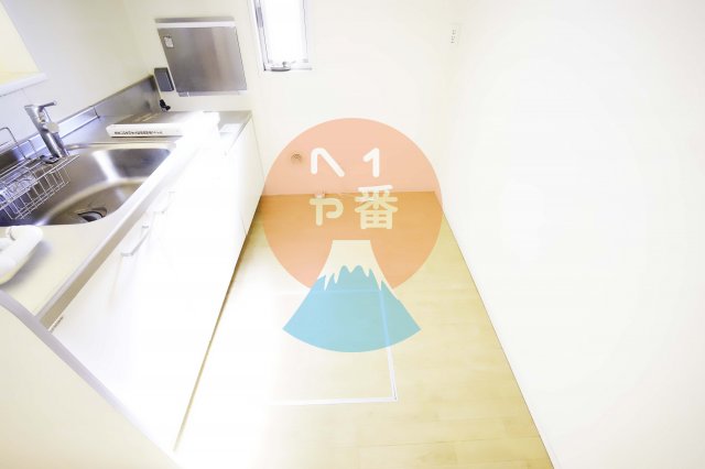 キッチン　収納たっぷりなキッチン　※参考写真です