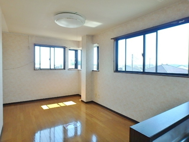 居室・リビング　図面と現状に相違がある場合には現状を優先