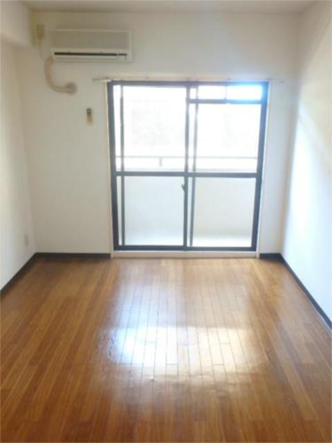 居室・リビング　日当たり良好