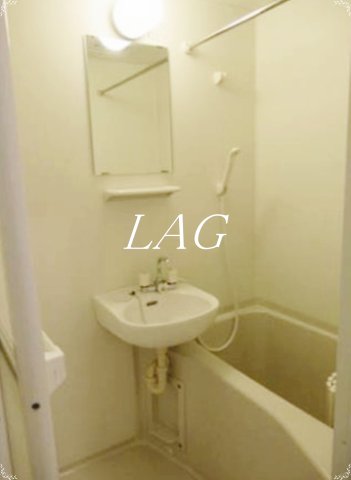 バス・シャワールーム　お風呂です。