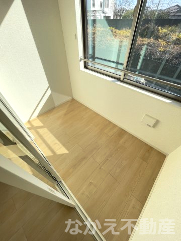 バルコニー　お洗濯にも便利なバルコニー付き