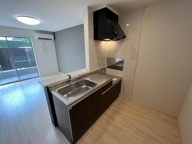 キッチン　キッチン