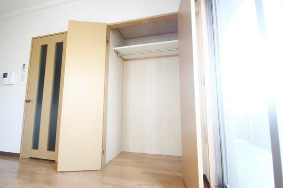 収納　※他号室の写真です。
