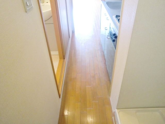 玄関　★キッチンスペースです★