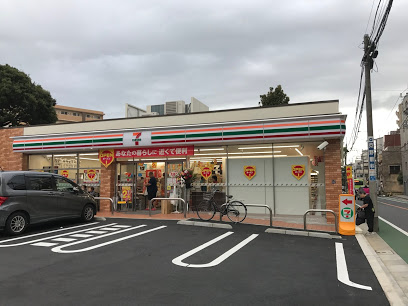 コンビニ　セブンイレブン 板橋仲町店（コンビニ）まで274m