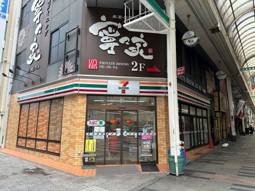 コンビニ　セブンイレブン 豊橋駅東店（コンビニ）まで419m