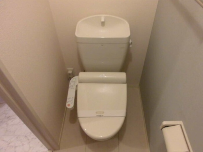 トイレ　図面と現状に相違がある場合には現状を優先