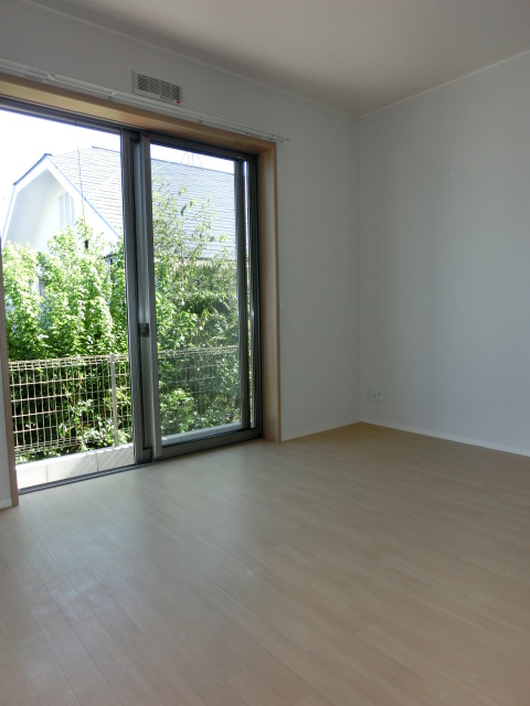 居室・リビング　サニーヒルズIII101　リビング