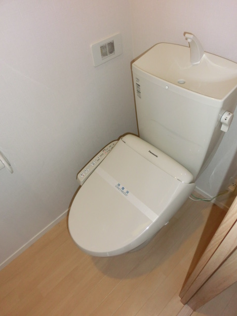 トイレ　サニーヒルズIII101　トイレ
