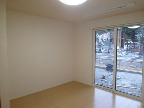 居室・リビング　（写真は同物件イメージ）