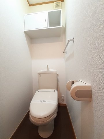 トイレ　シンプルで使いやすいトイレです