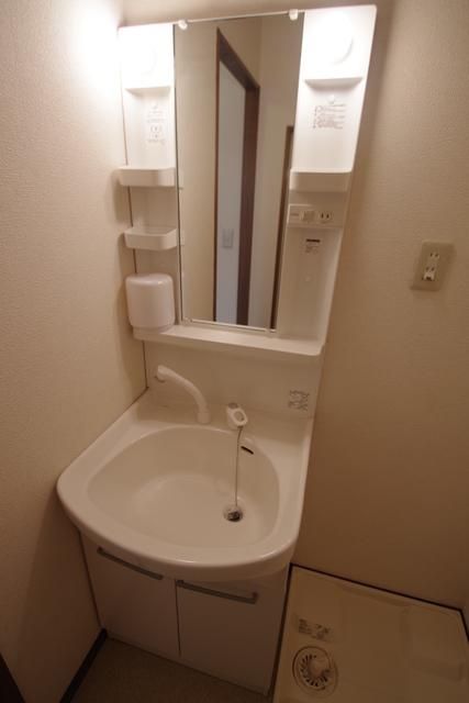 洗面設備　★お問い合わせはタウンハウジング新百合ヶ丘店まで★