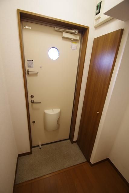 玄関　★お問い合わせはタウンハウジング新百合ヶ丘店まで★