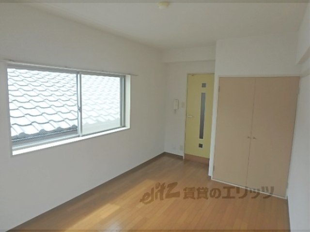 居室・リビング　洋室