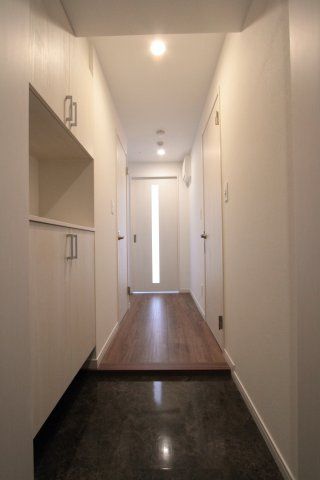 玄関　グランデュール富士　荒川区西日暮里2