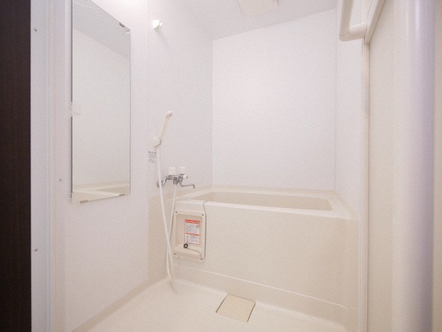 バス・シャワールーム　きれいなお風呂で快適バスタイム♪