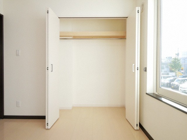 収納　衣類の収納に便利なクローゼットが付いています！