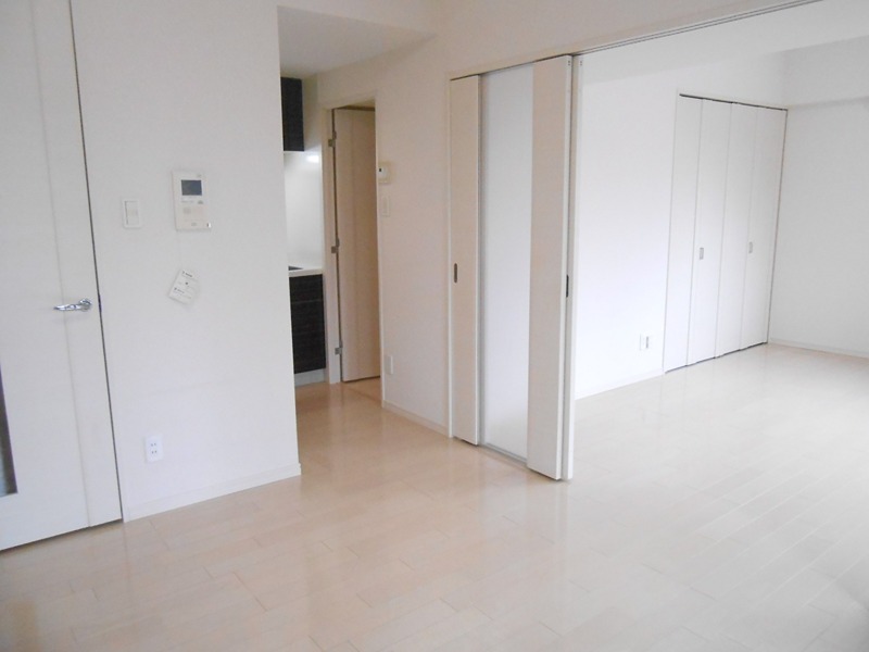 居室・リビング　※同物件別階数同タイプ部屋