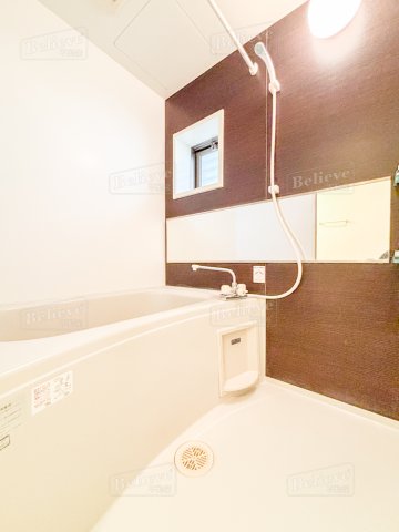 バス・シャワールーム　綺麗なお風呂です♪