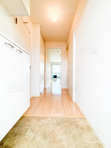 玄関　シューズボックス付きの玄関☆