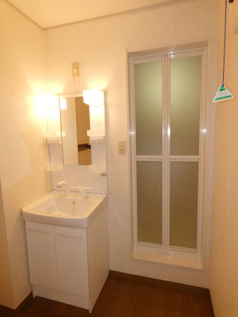 洗面設備　シャンプードレッサー