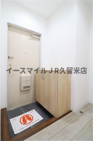 玄関　落ち着いた玄関です