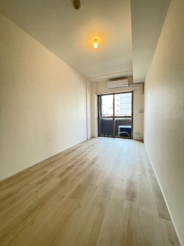 居室・リビング　居間