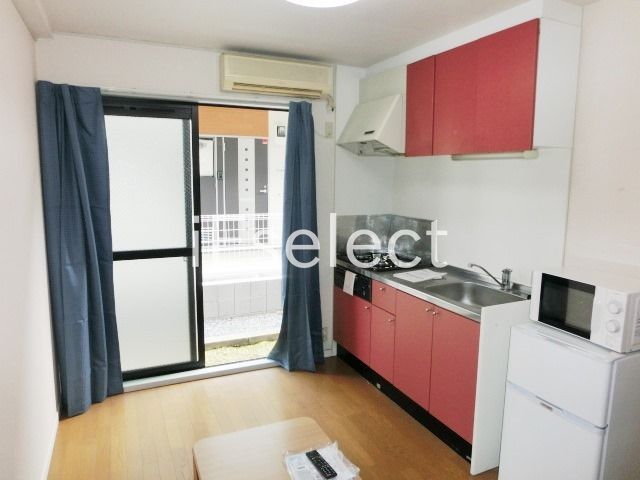 居室・リビング　嬉しい家具家電付きの物件です